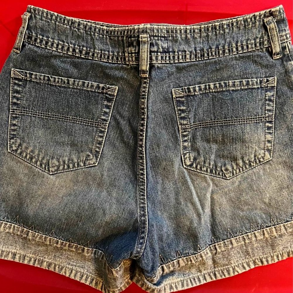 WOMAN'S SZ. 9 ROUTE 66 DENIM SHORTS W/HEM DETAILING & SIDE SLITS ON BOTTOM SIDES